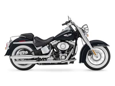 Harley
                          Deluxe Rental